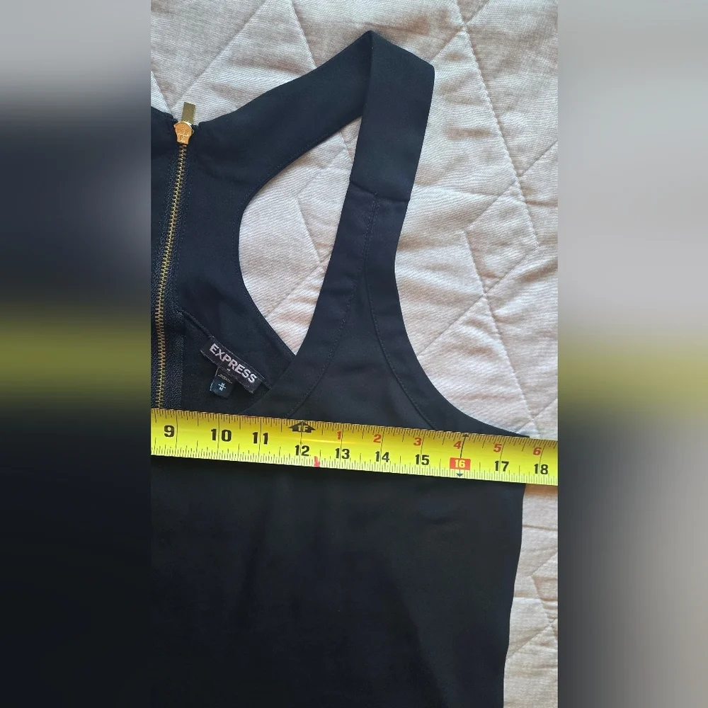 Express Women's Elegant Black Tank Top (2b) - Picture 6 of 7